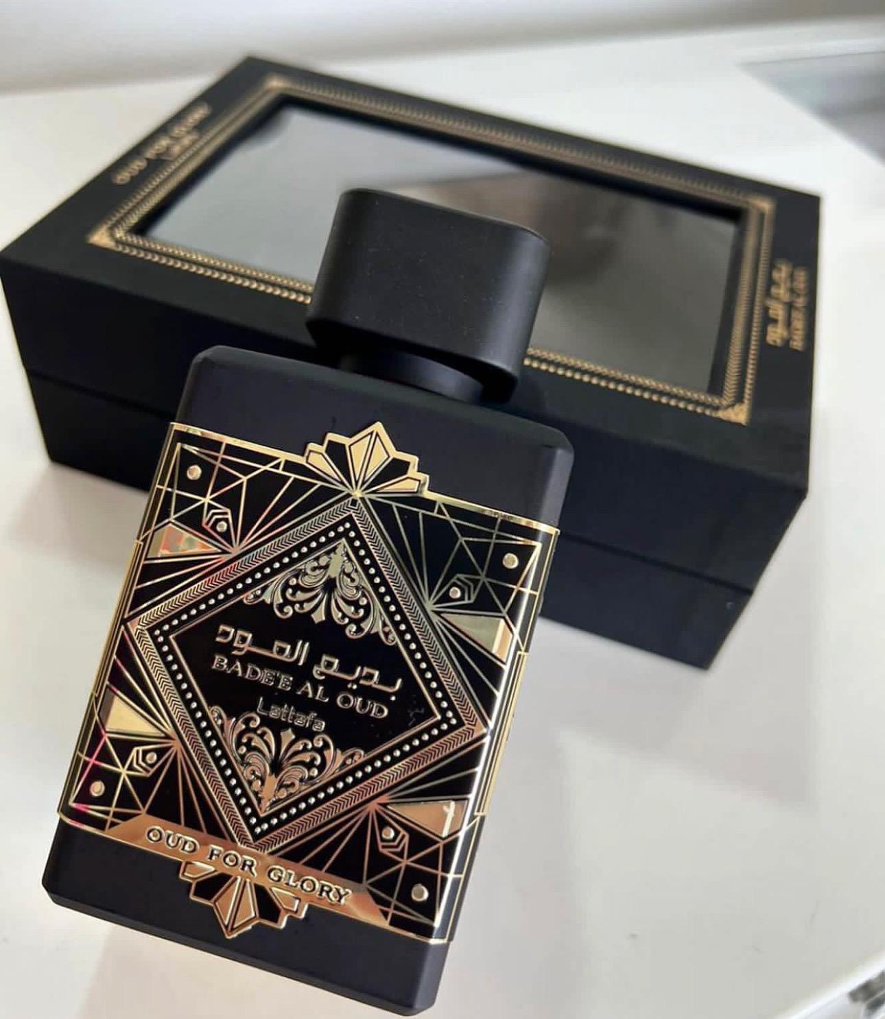 Bade'e Al Oud Oud for Glory Lattafa Perfumes pour homme et femme